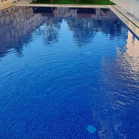 Nalyakonak Villa